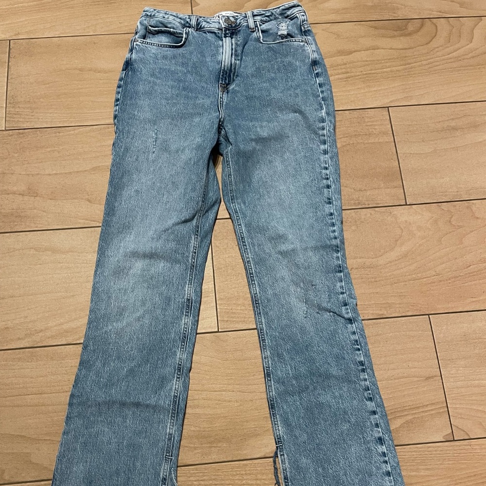 Zara Slim Flared Slitted High Rise Z1975 Jeans; Size 29 (US 8)